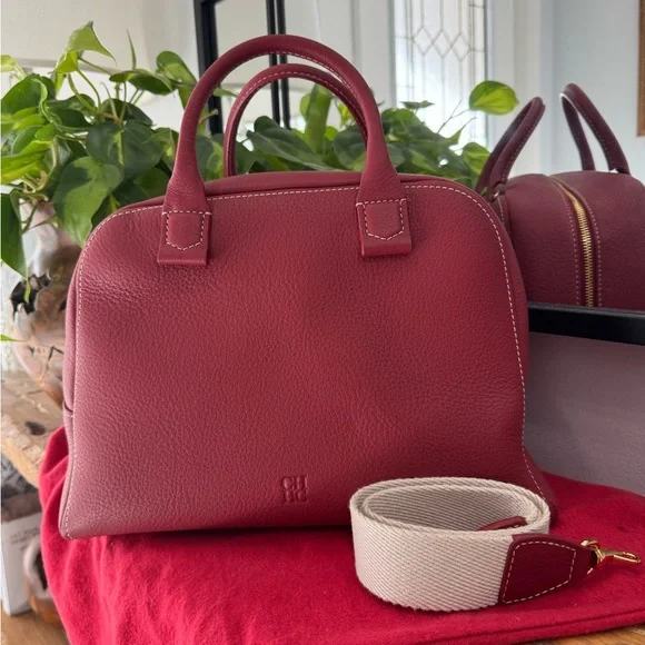 Carolina Herrera / Blasón S Medium Handbag NWT (authentic) - Picture 9 of 15